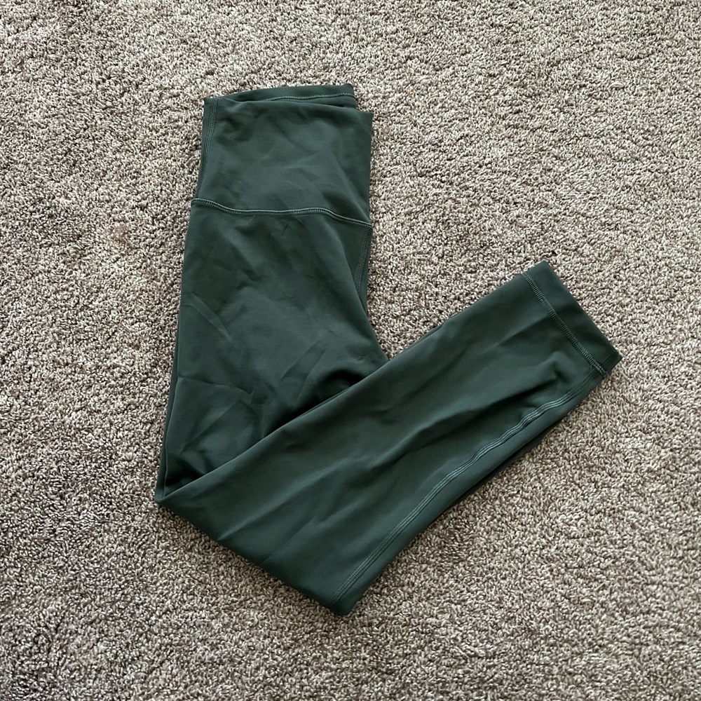Lululemon Wunder Train 23” leggings